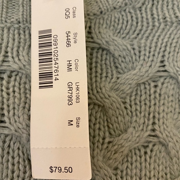NWT jcrew light green cable knit sweater. Size medium - Picture 3 of 5